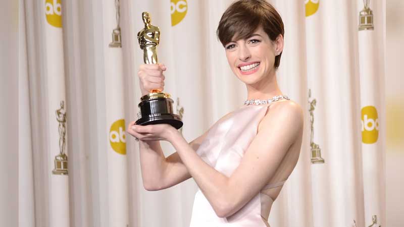 Anne Hathaway Awards & Nominations