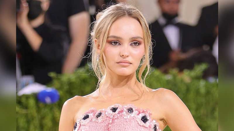 Lily Rose Depp Net Worth ([current_date format='F, Y']): Earnings