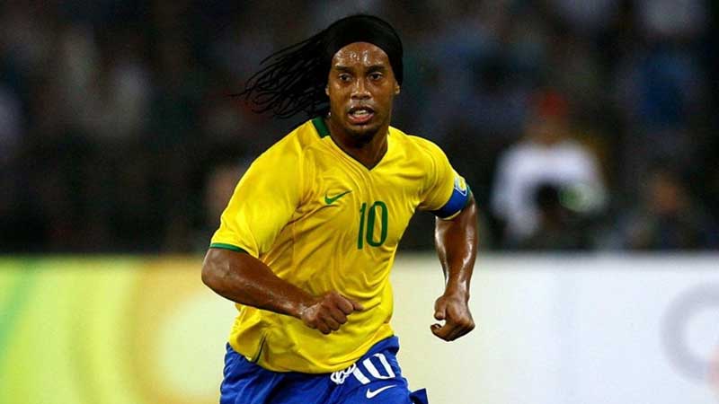 Ronaldinho Career